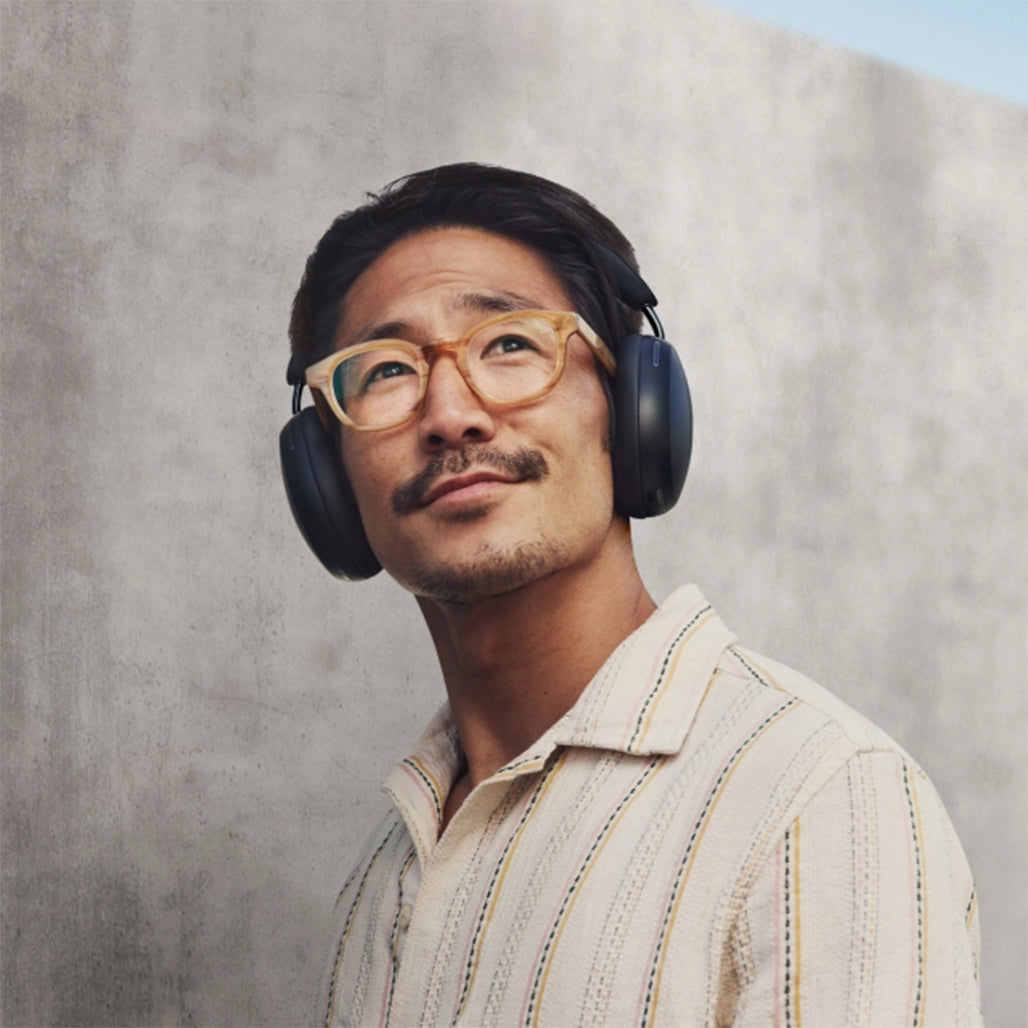 A Photo Of Sonos Ace - Wireless Over-Ear Noise Cancelling Headphones