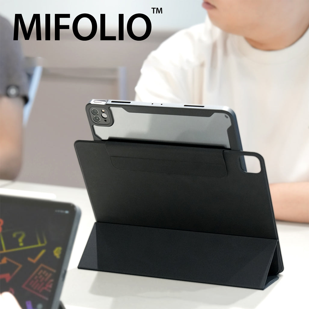 A Photo Of Araree HIFOLIO Magnetic Case for iPad Air 11