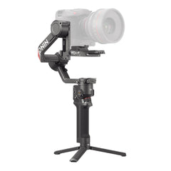 DJI RS 4 Gimbal Stabilizer Pro Combo