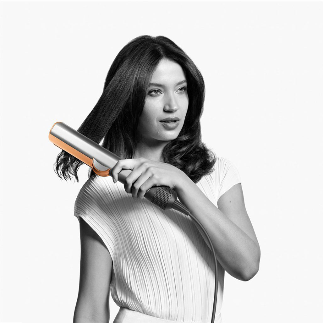 A Photo Of Dyson Airstrait™ Straightener - HT01