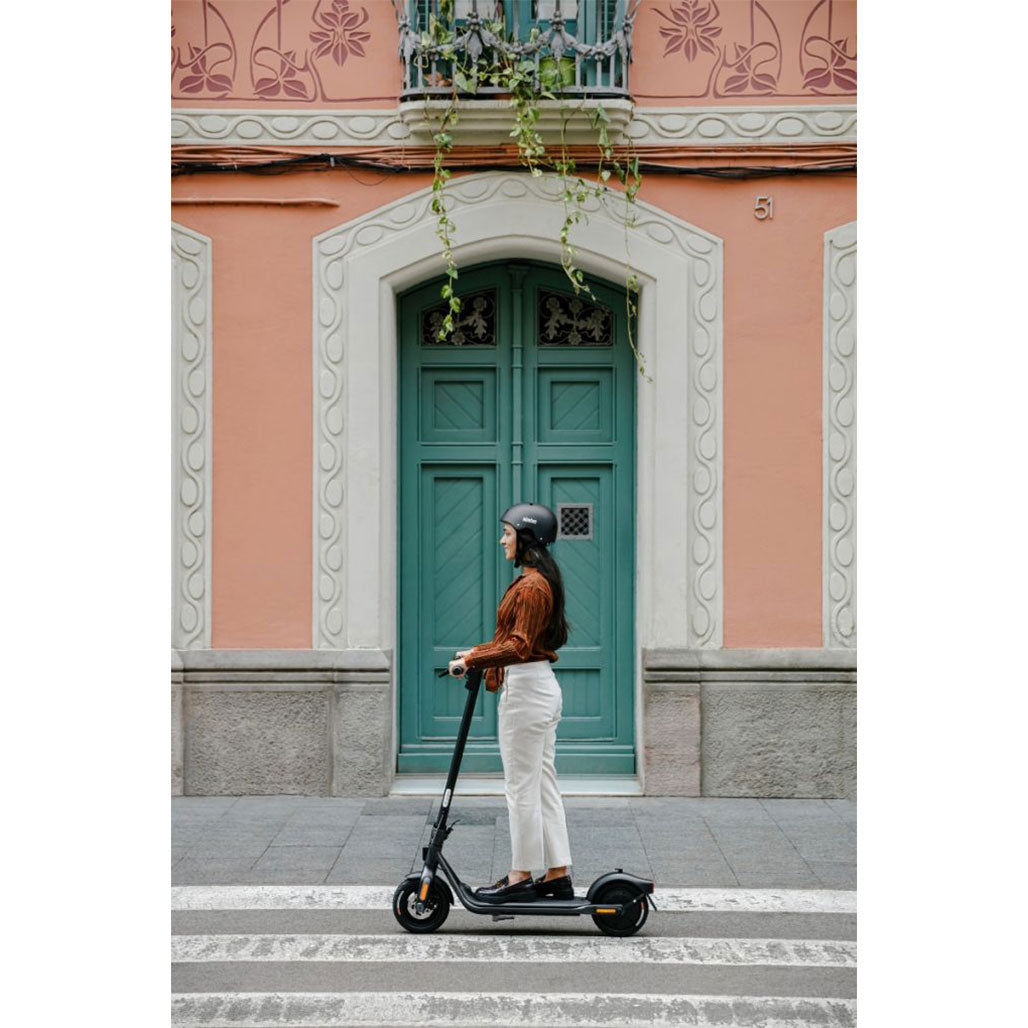 A Photo Of Segway Ninebot KickScooter F2 E