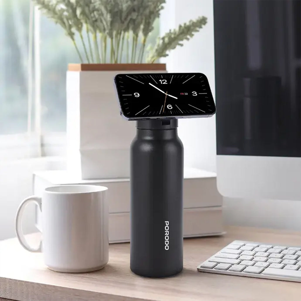 A Photo Of Porodo Lifestyle Magnetic Mount Water Bottle - Black