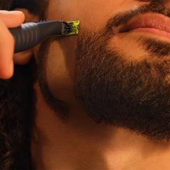 A Photo Of Philips OneBlade QP1424/10 – 3in1 Hybrid Face Trimmer, Shaver, and Edger