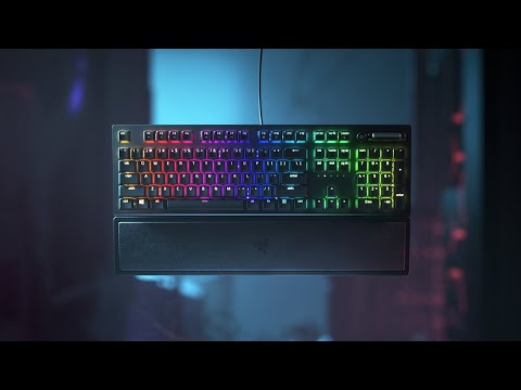 A Video Of Razer BlackWidow V3 Halo Edition - Green Switch Mechanical Gaming Keyboard with Razer Chroma RGB