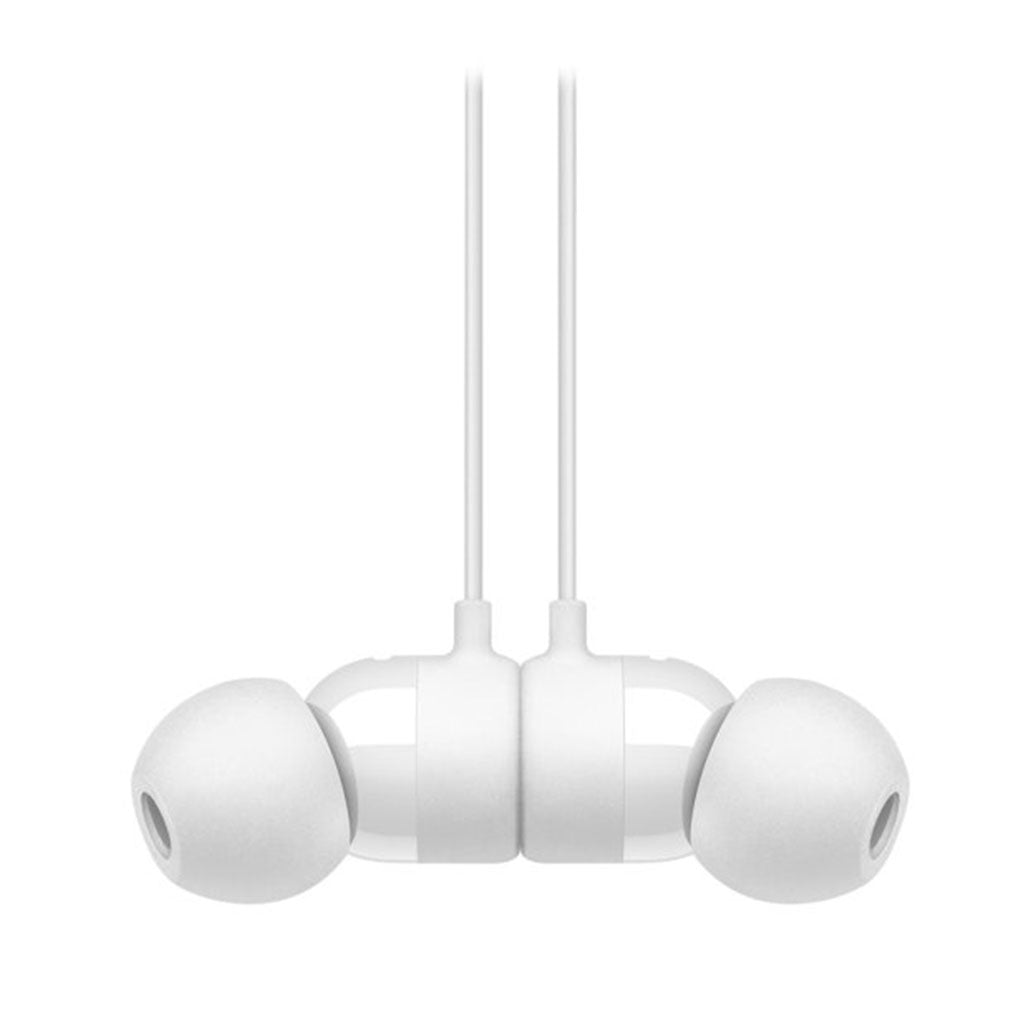 A Photo Of Beats urBeats3 Wired Earphones with Lightning Connector - White | Exceptional Sound, Ergonomic Fit, Tangle-Free Cable